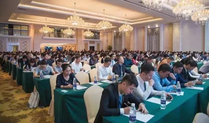 锐科信息应邀参加“2017年深圳市卫生计生信息学术会议”并发表主题演讲 锐科信息应邀参加“2017年深圳市卫生计生信息学术会议”并发表主题演讲